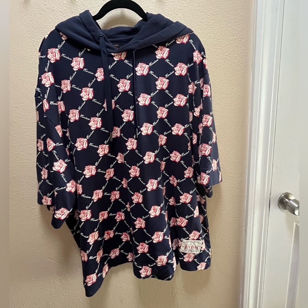 Evisu Allover Logo Tiger Print Print Hoodie Short Sleeve in Size XXL